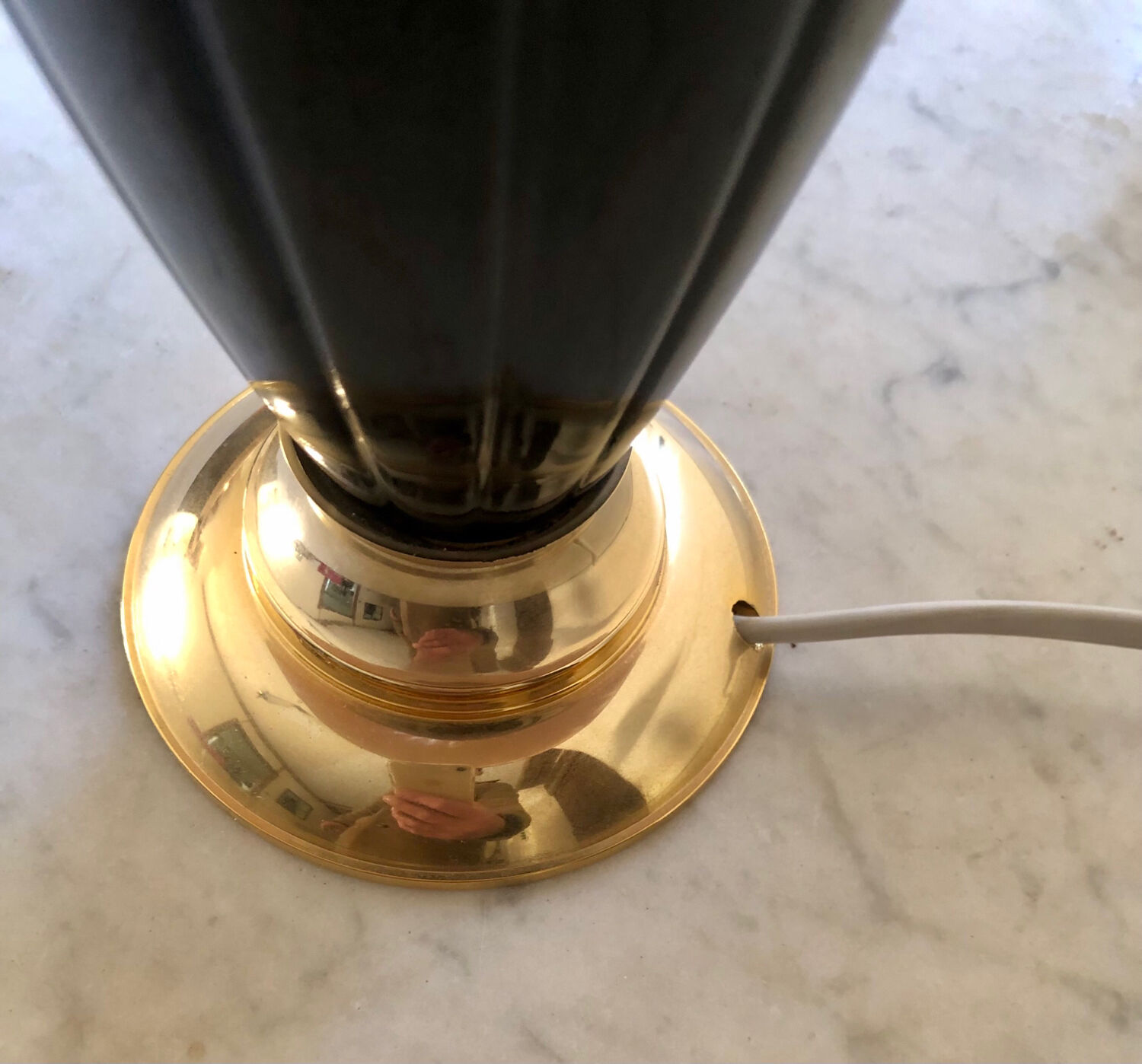 Ceramic and metal table lamp