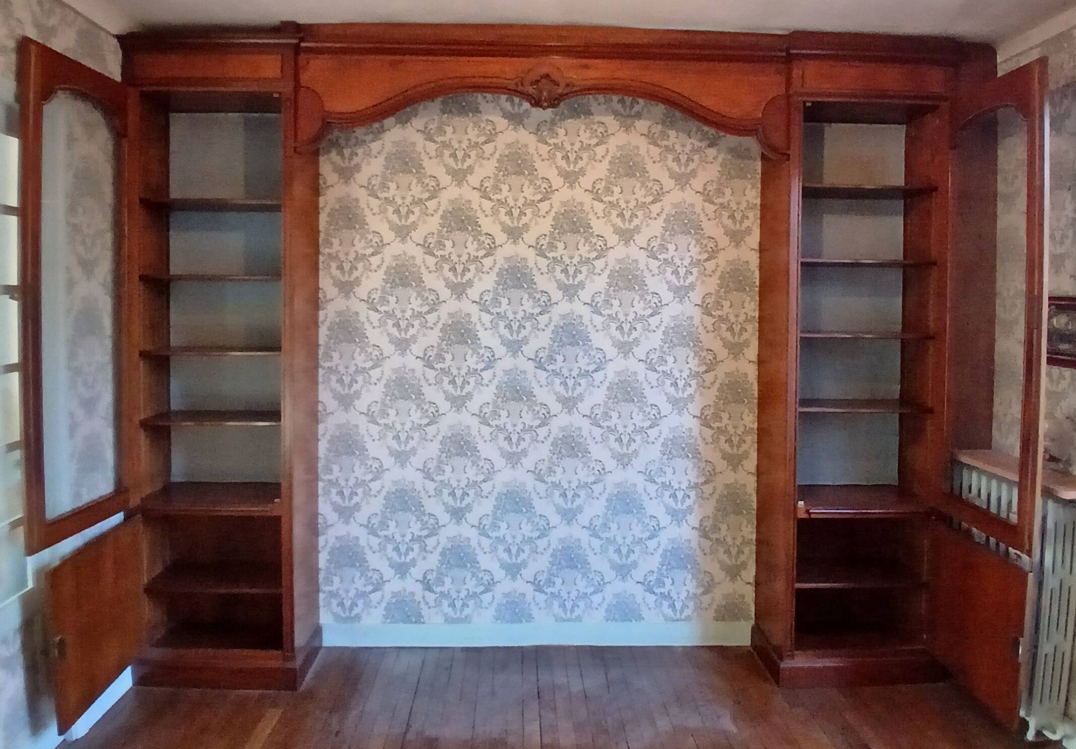 Large tall bookshelf (2.75m)