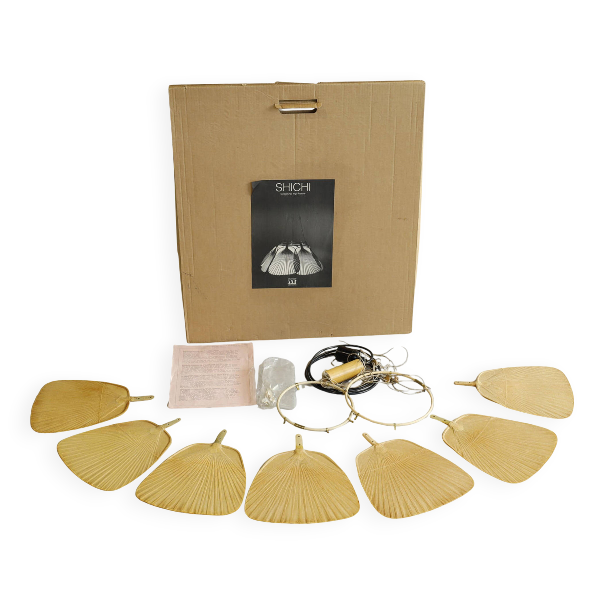 Suspension 'Uchiwa' d'Ingo Maurer, Allemagne, années 1970, dans sa boîte d'origine