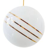 Lampe boule vintage hollywood regency en verre de lait doré