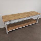 Work table with 2 shelves