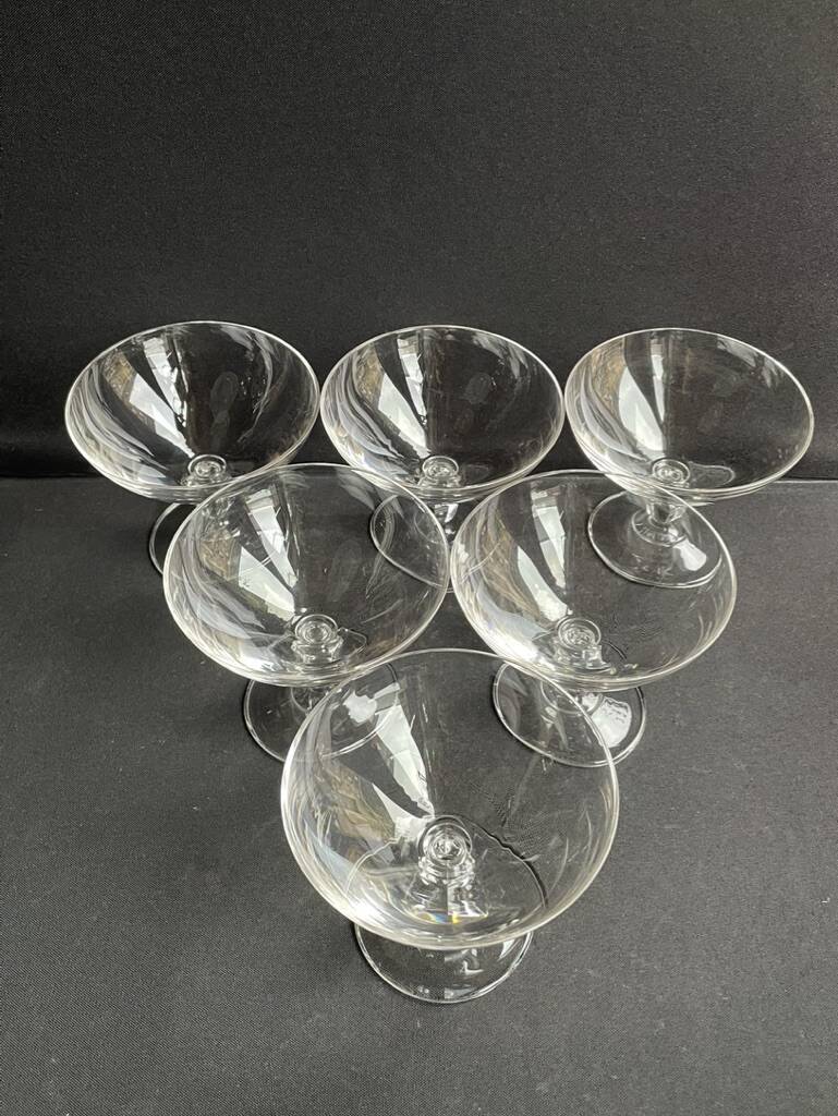 6 coupes à champagne – cristal uni taillé