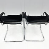 Ensemble de deux chaises cantilever, Italie