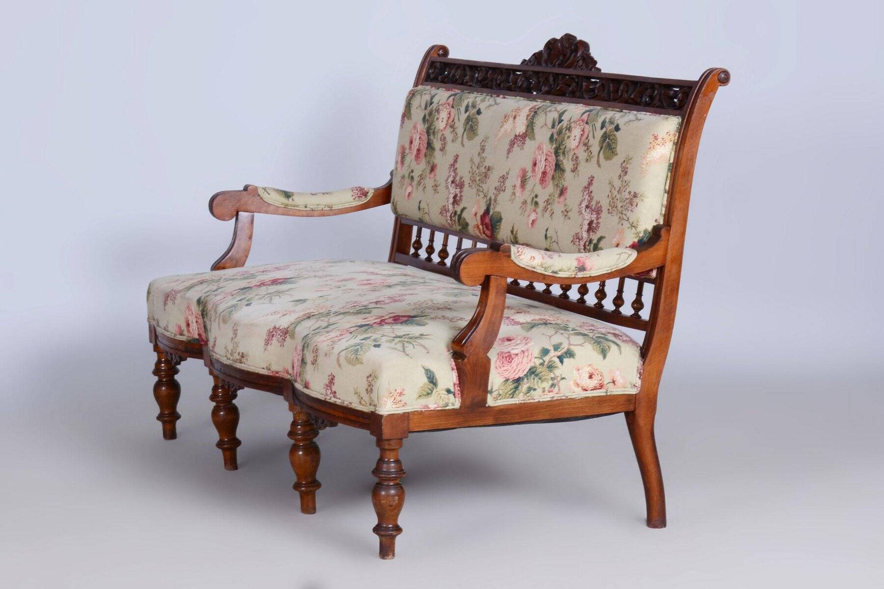 Czech Living Room Set in Beech and Walnut, 1890s, Set of 7