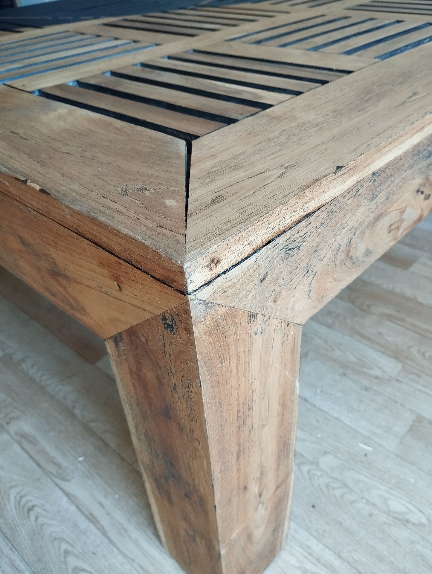 Table basse teck massif