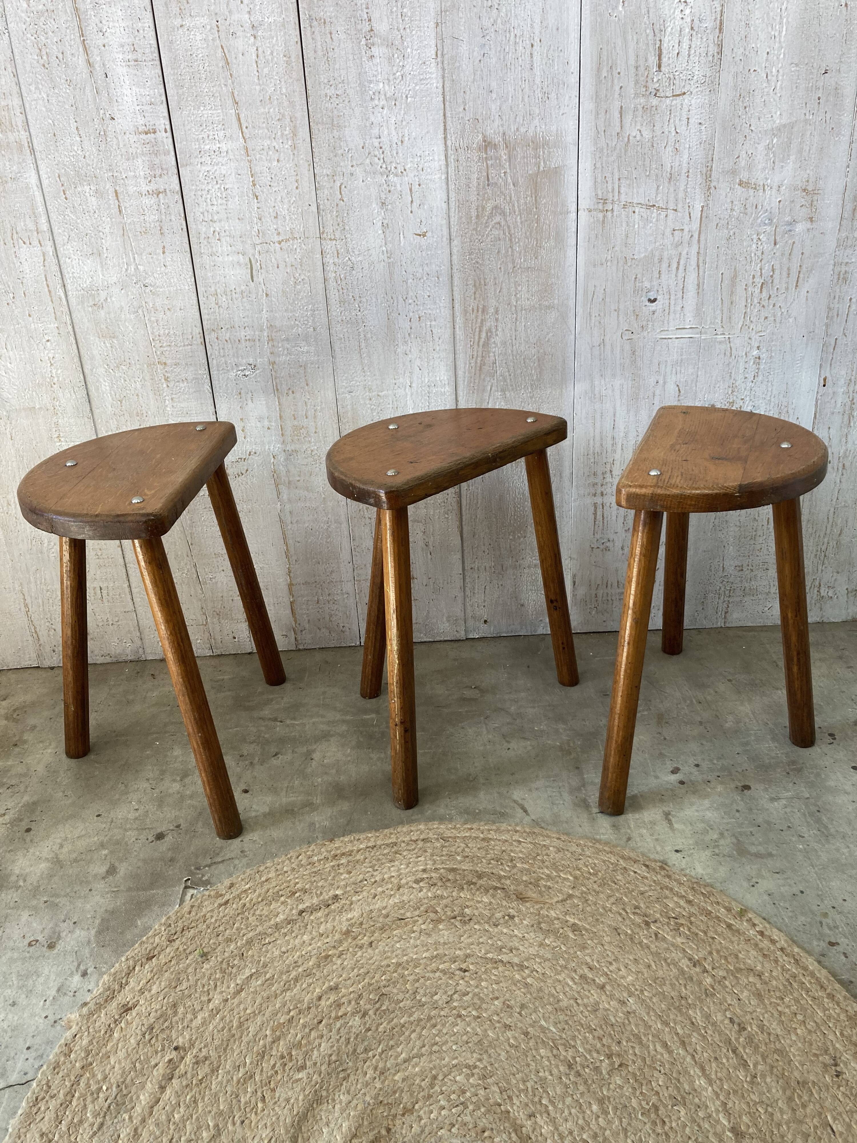 Set of 3 tripod stools