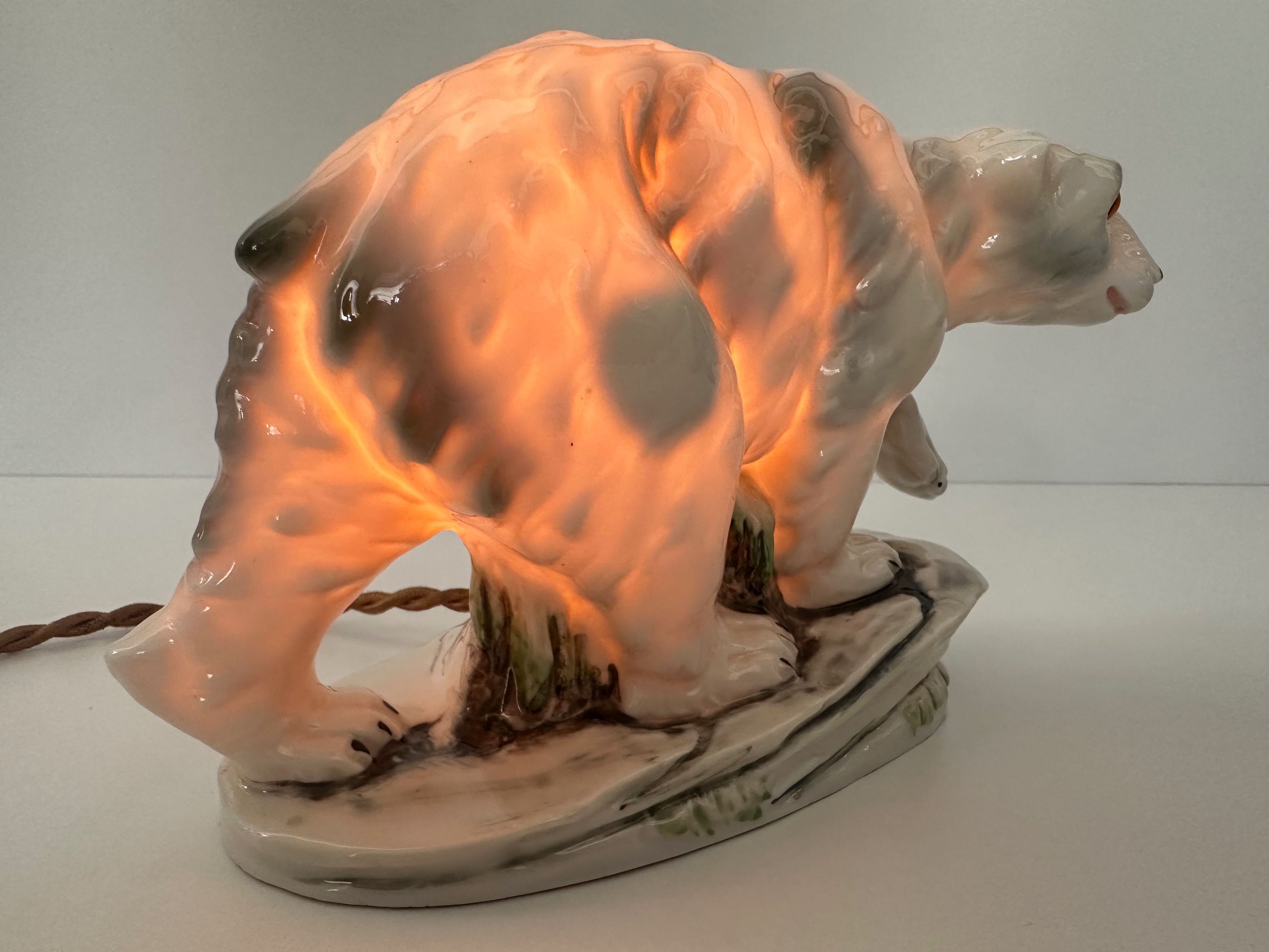 Lampe art déco (parfum) – ours polaire