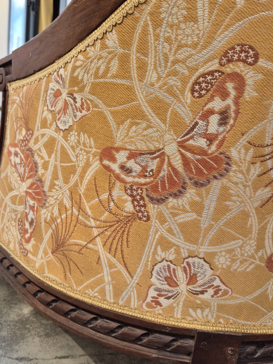 Chaise longue decorated with butterflies in Louis XVI style from the Napoleon III period