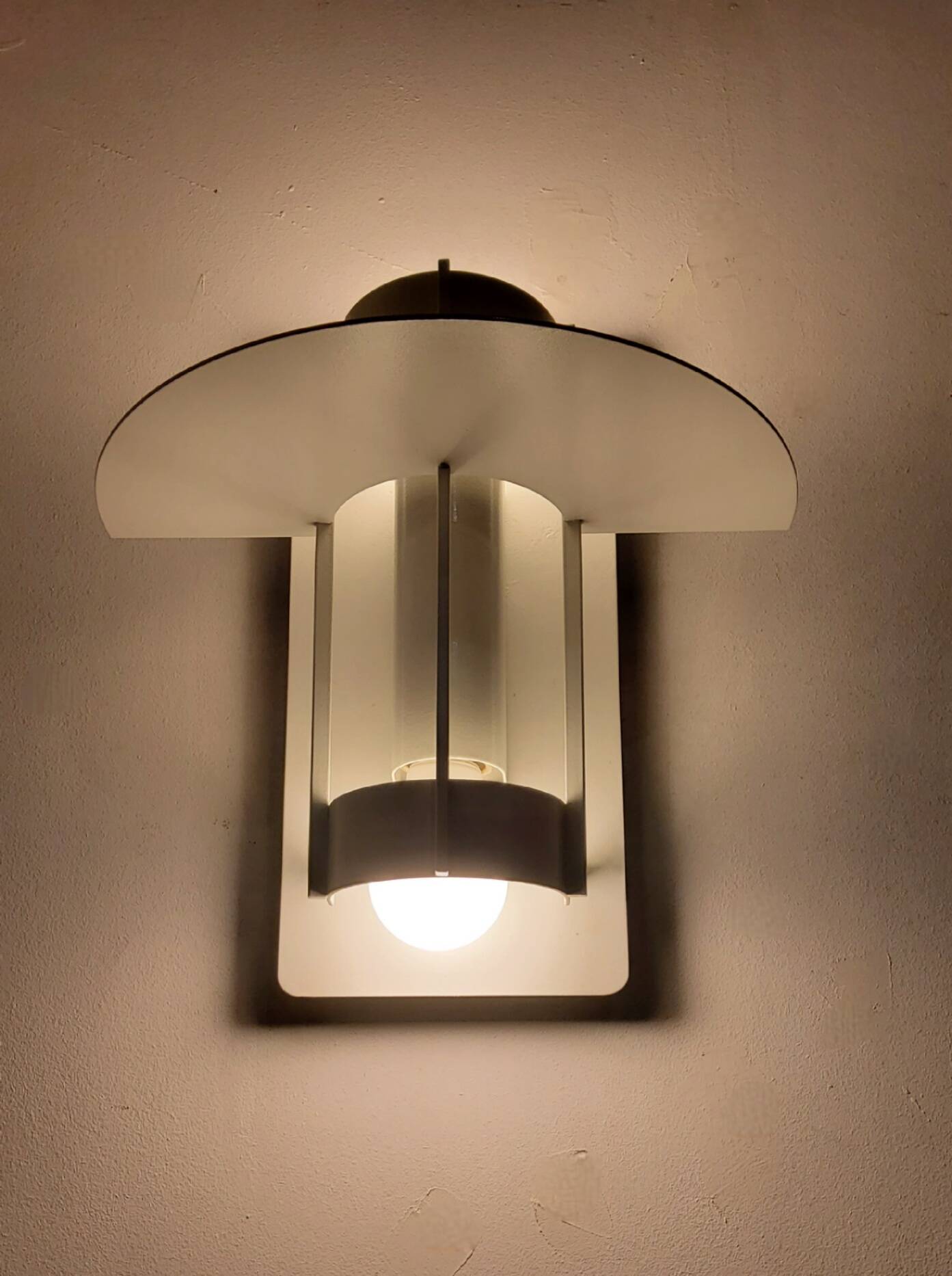 Louis Poulsen Saturn Wall Lamp