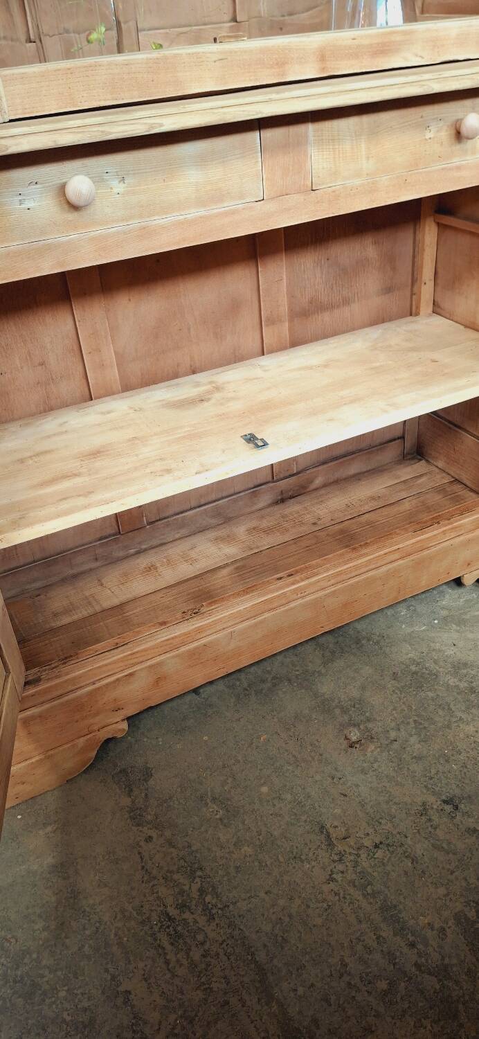 Two-piece glass-fronted buffet