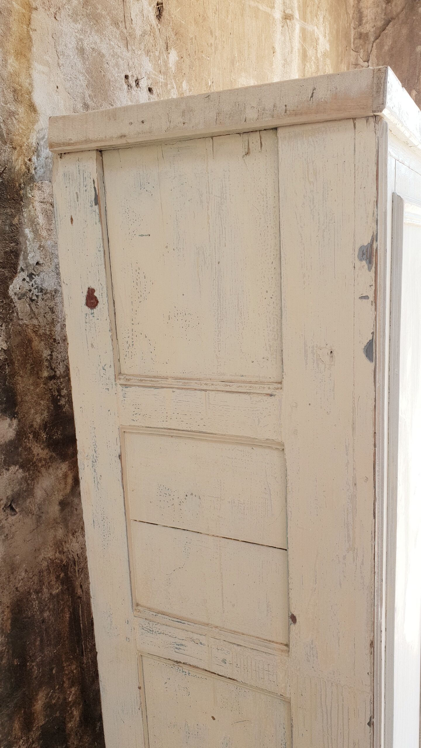 Armoire ancienne