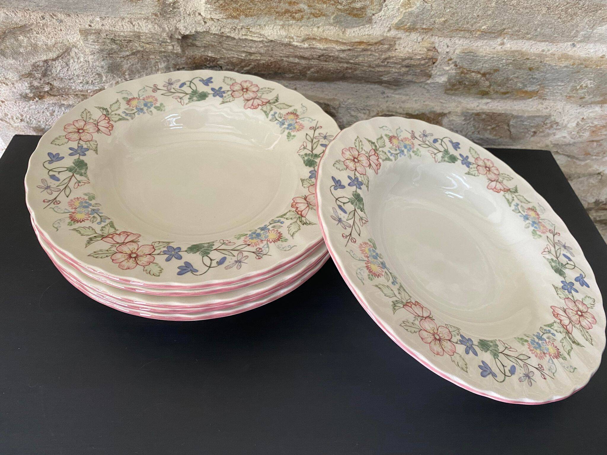 6 Myott Meaking English earthenware soup plates, Spring Fields decor