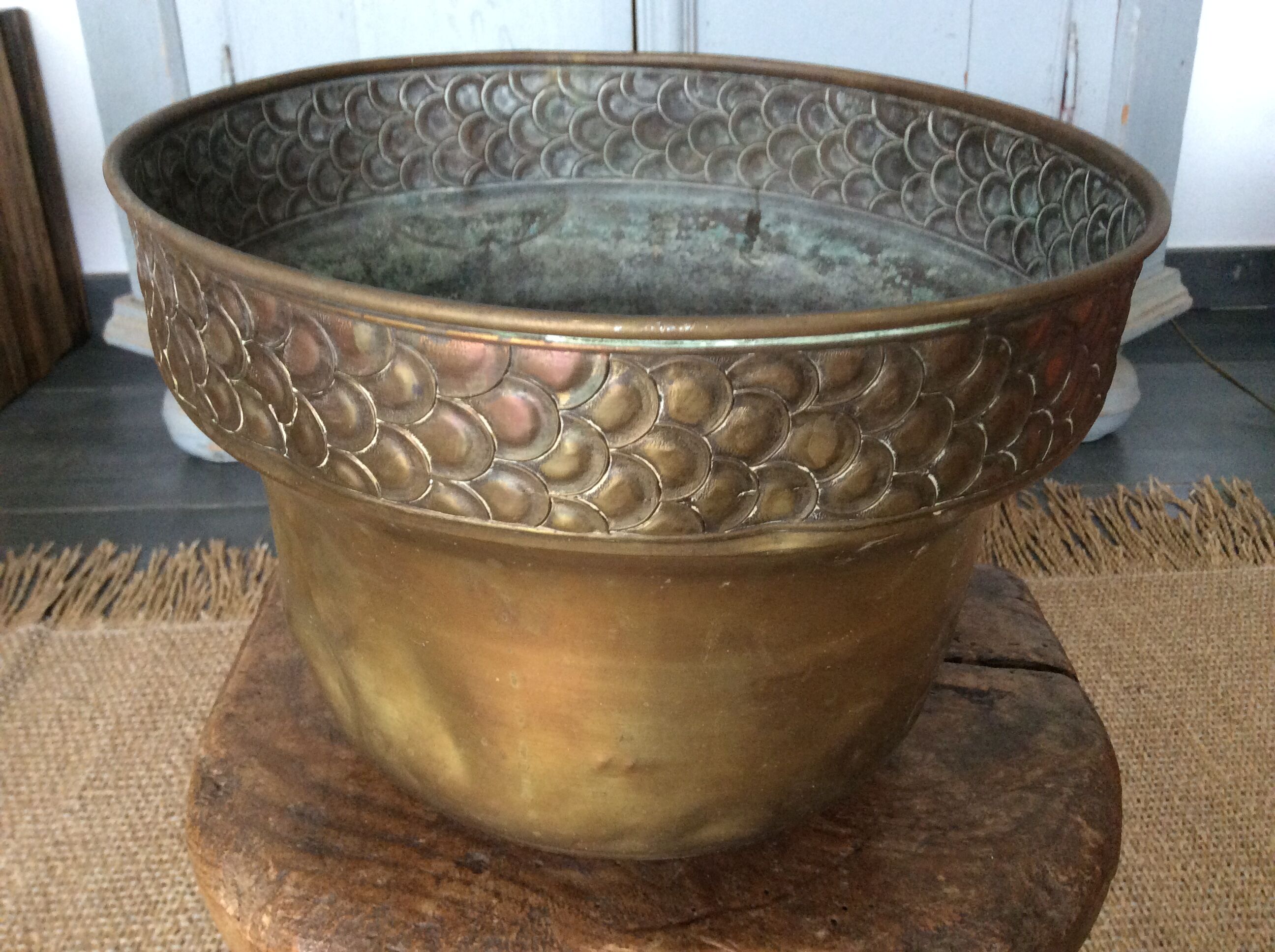 Cache pot en cuivre