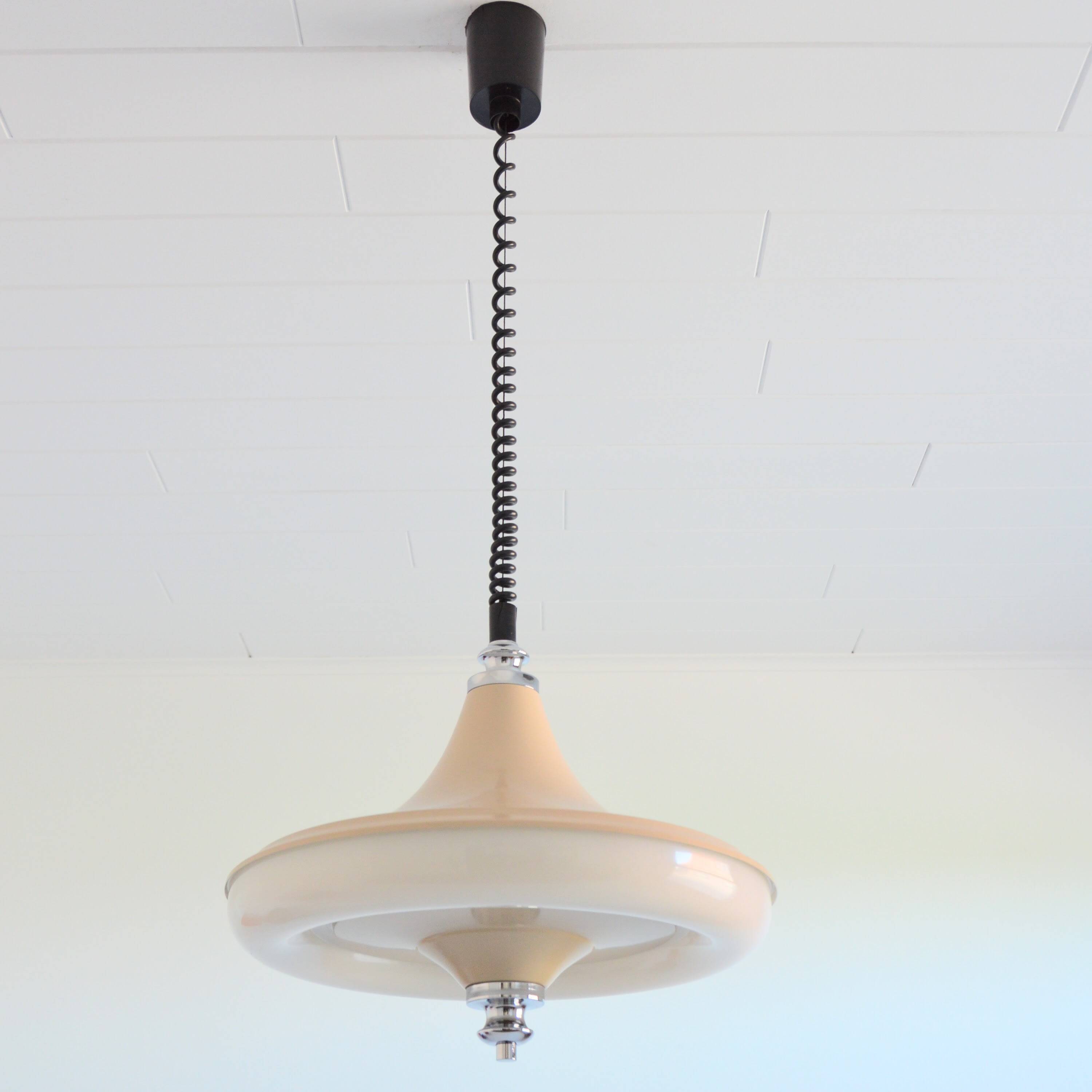 Suspension space age rise and fall / extendable design 1970s