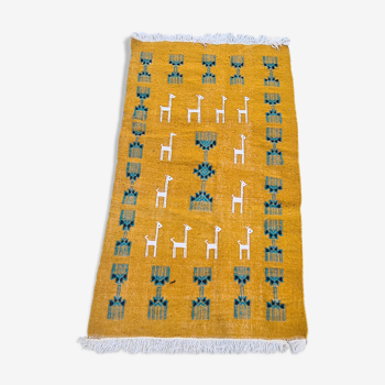 Tapis traditionnel à motifs gazelles fait main en pure laine