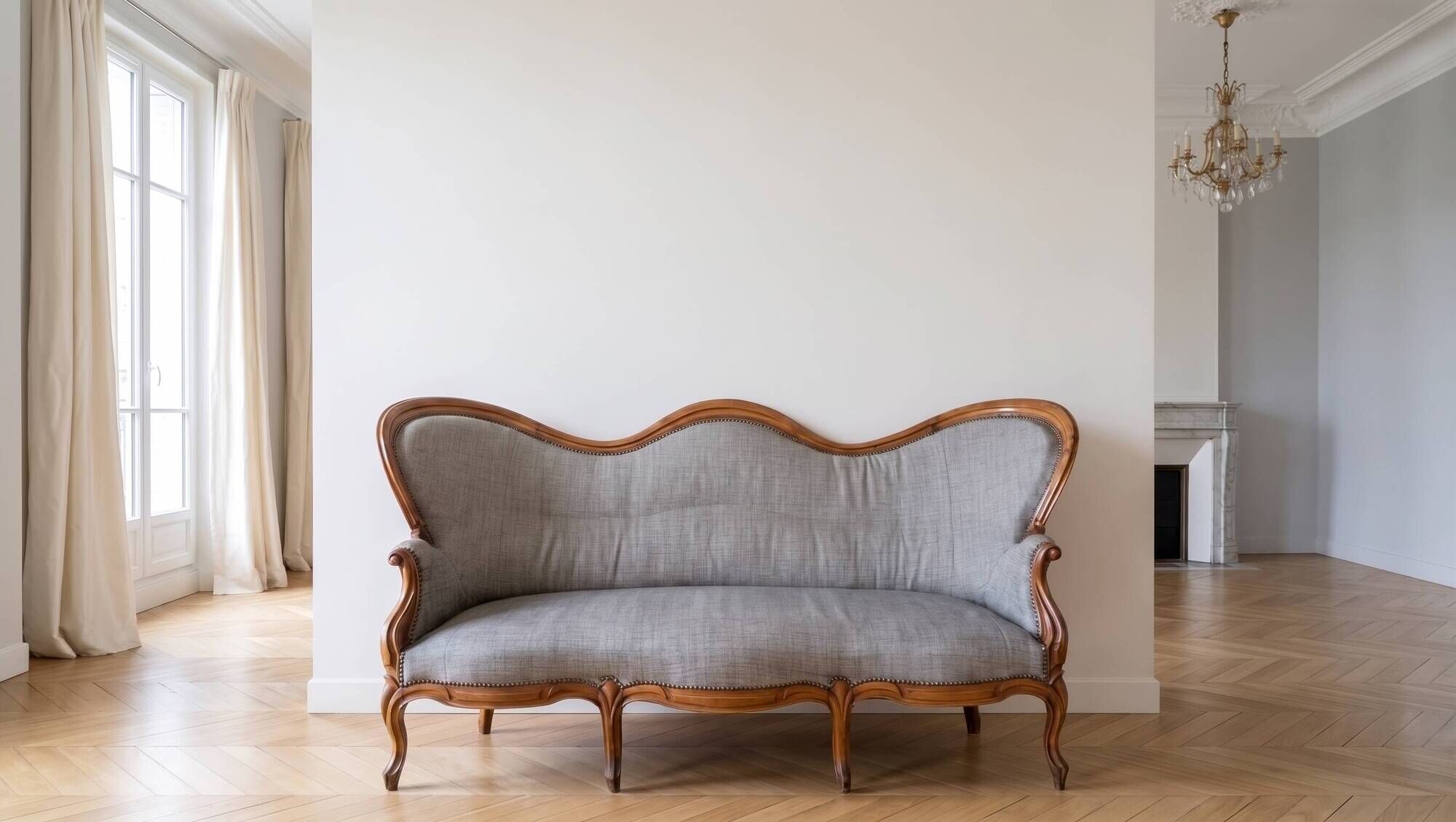 Three-seater canapé in grey mottled fabric, Louis Philippe style.