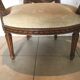 Fauteuil de style Louis XVI