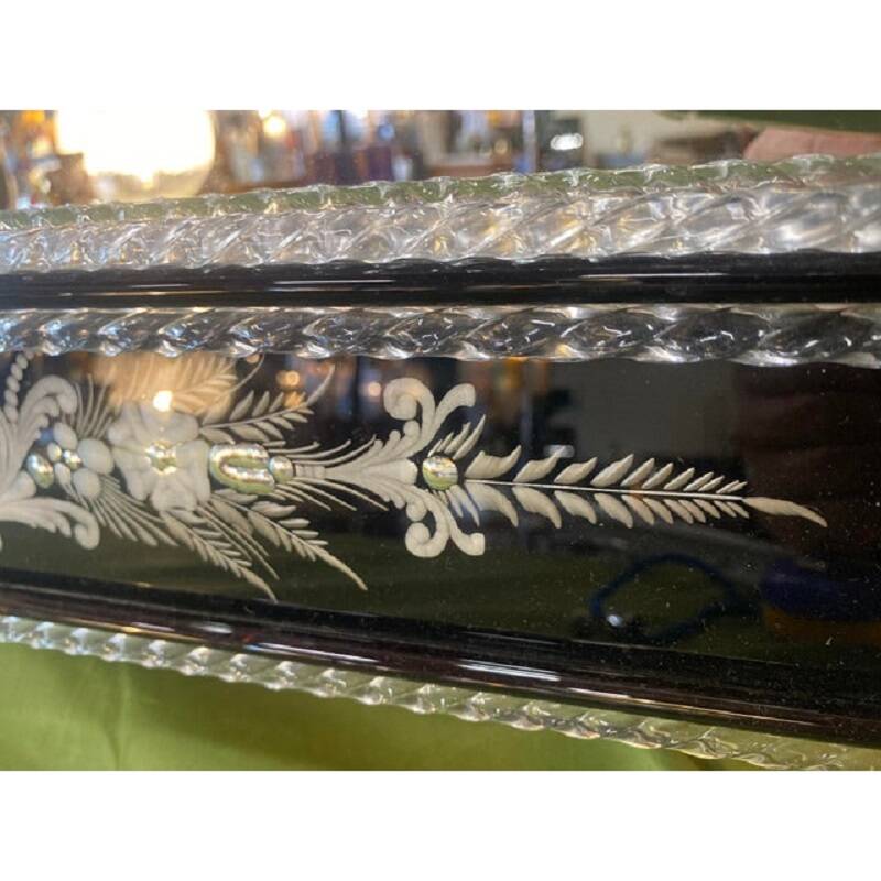 21st Century Venetian Black Floreal Hand-Carving Wall Mirror in Murano Glass