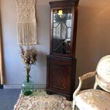 English-style corner library