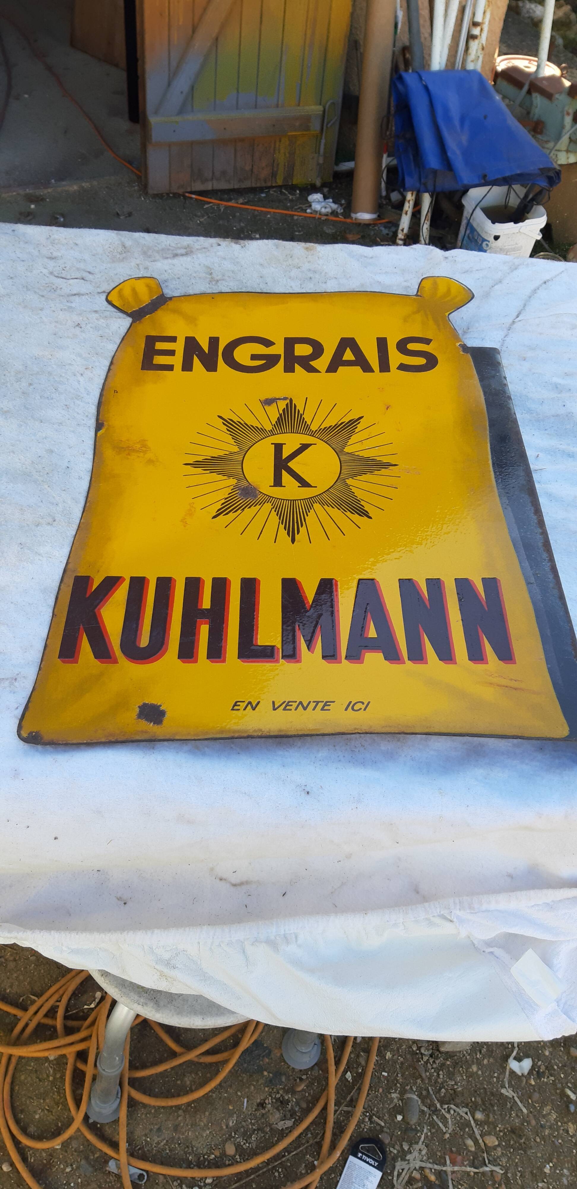 Enamelled plate Kuhlmann