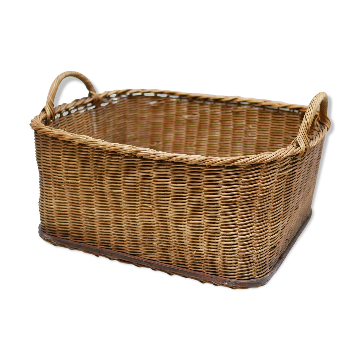 Vintage basket in rattan and wood