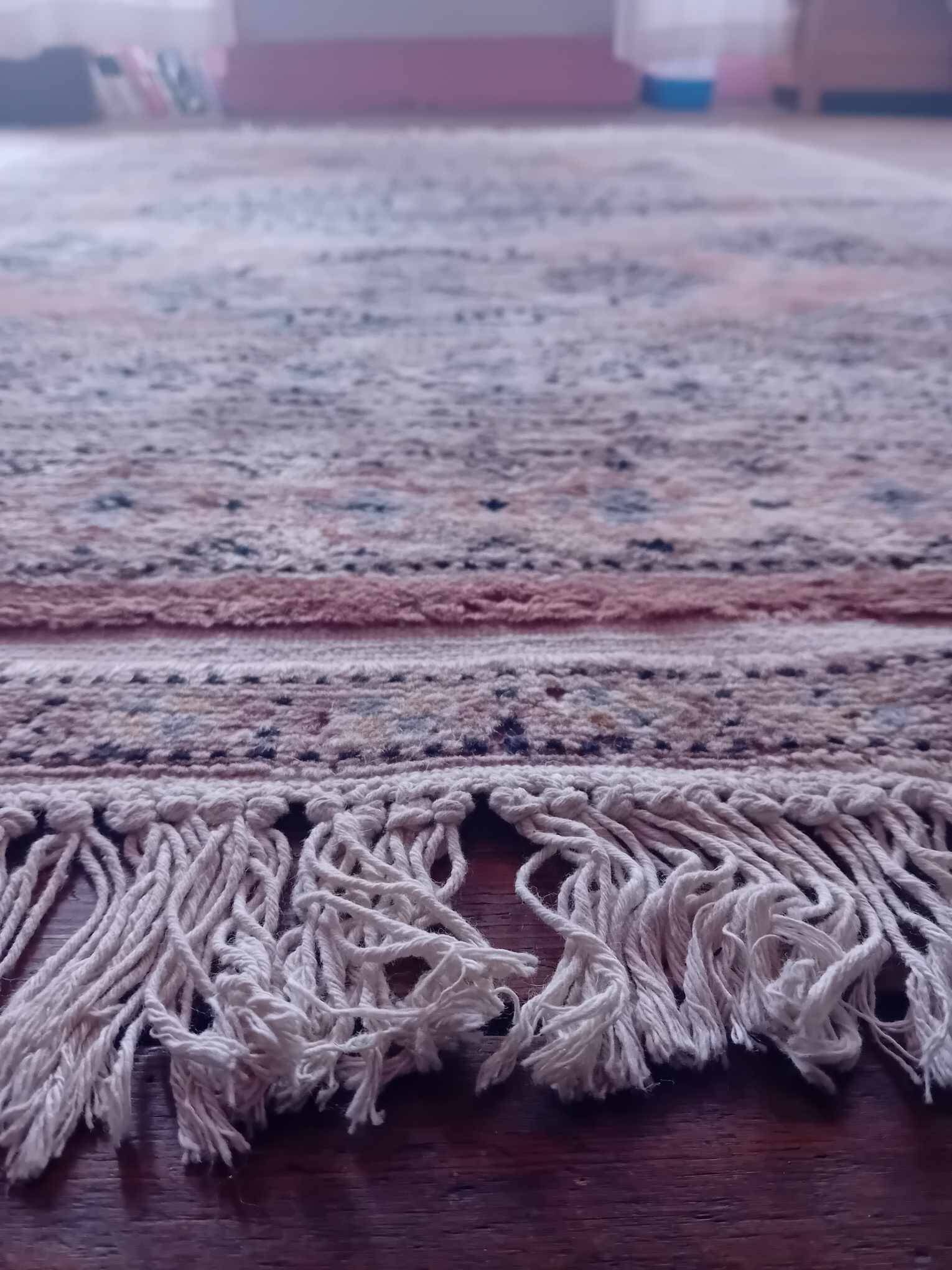 Pakistani Karachi Rug Handmade 187x120cm