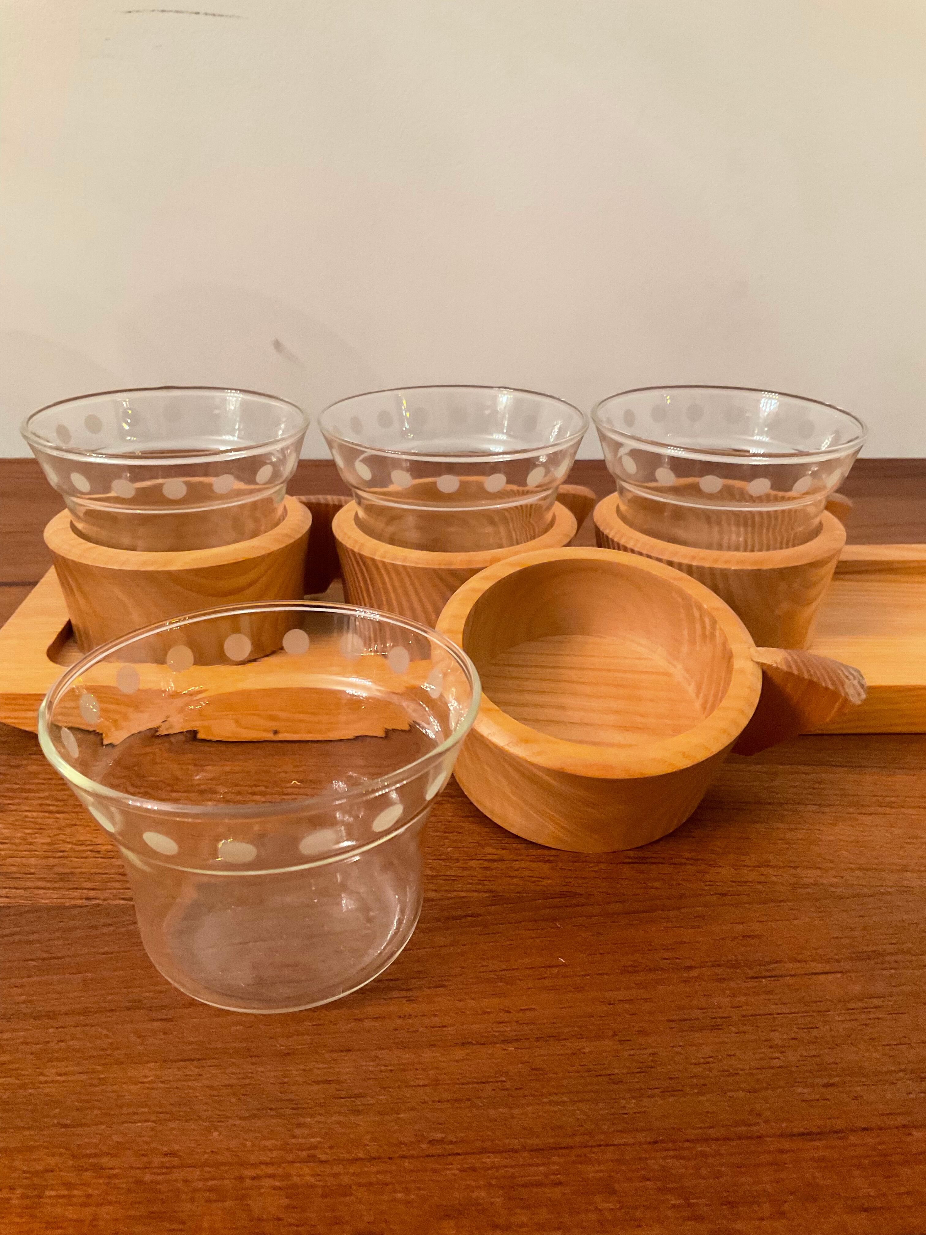 Service à café scandinave des années 70 en bois
