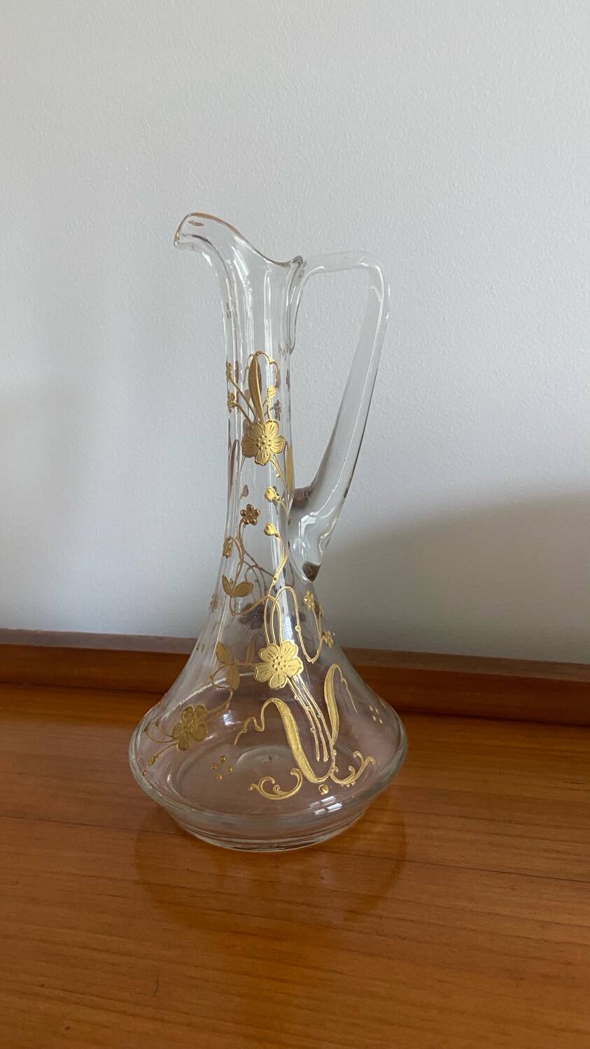 Small old enameled carafe / soliflore