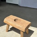 Side table in blond teak openwork tray