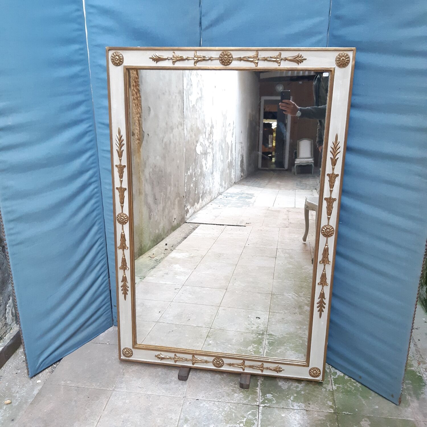Gold and white empire mirror 130X89