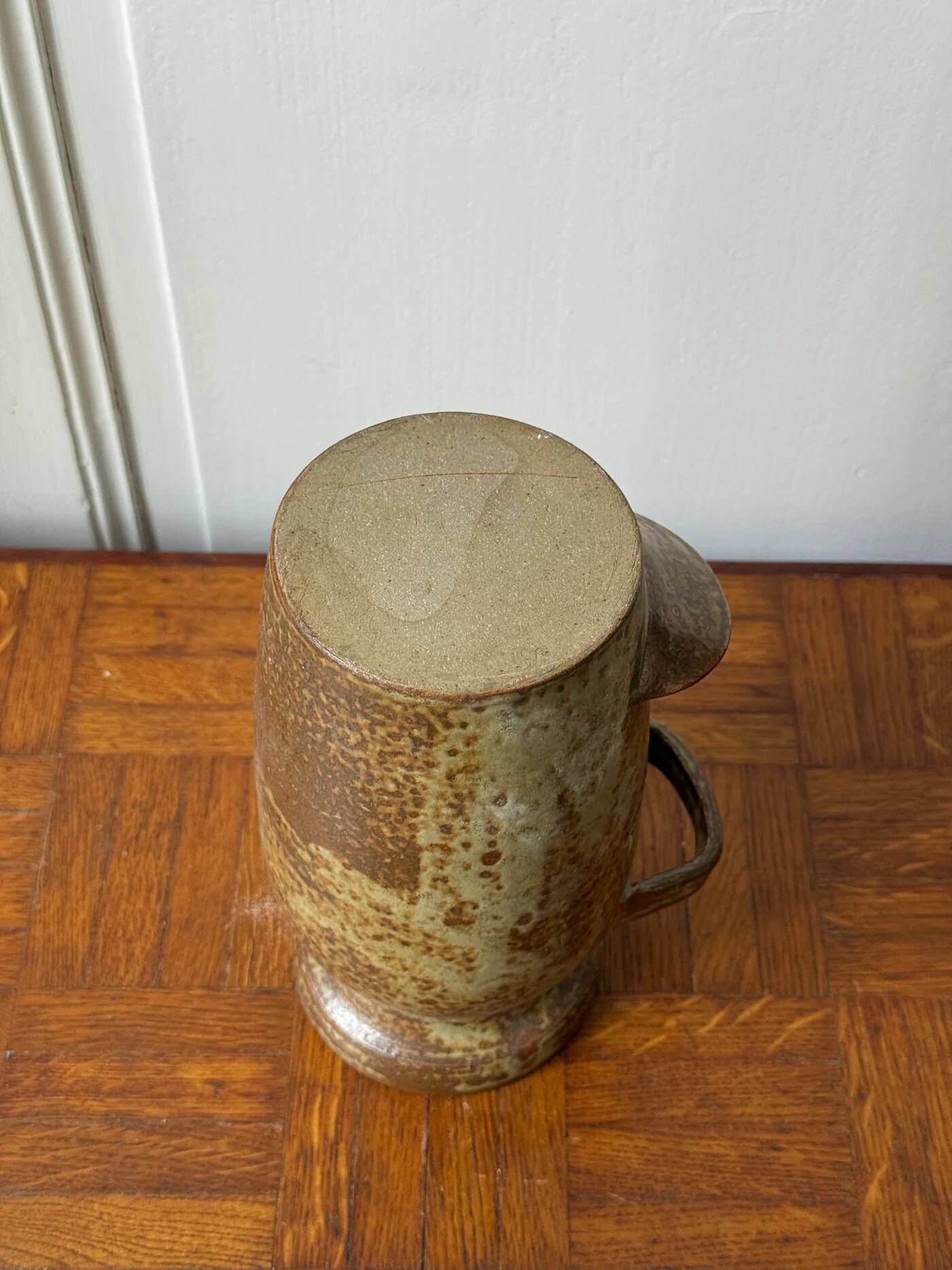Speckled stoneware vase with double handles