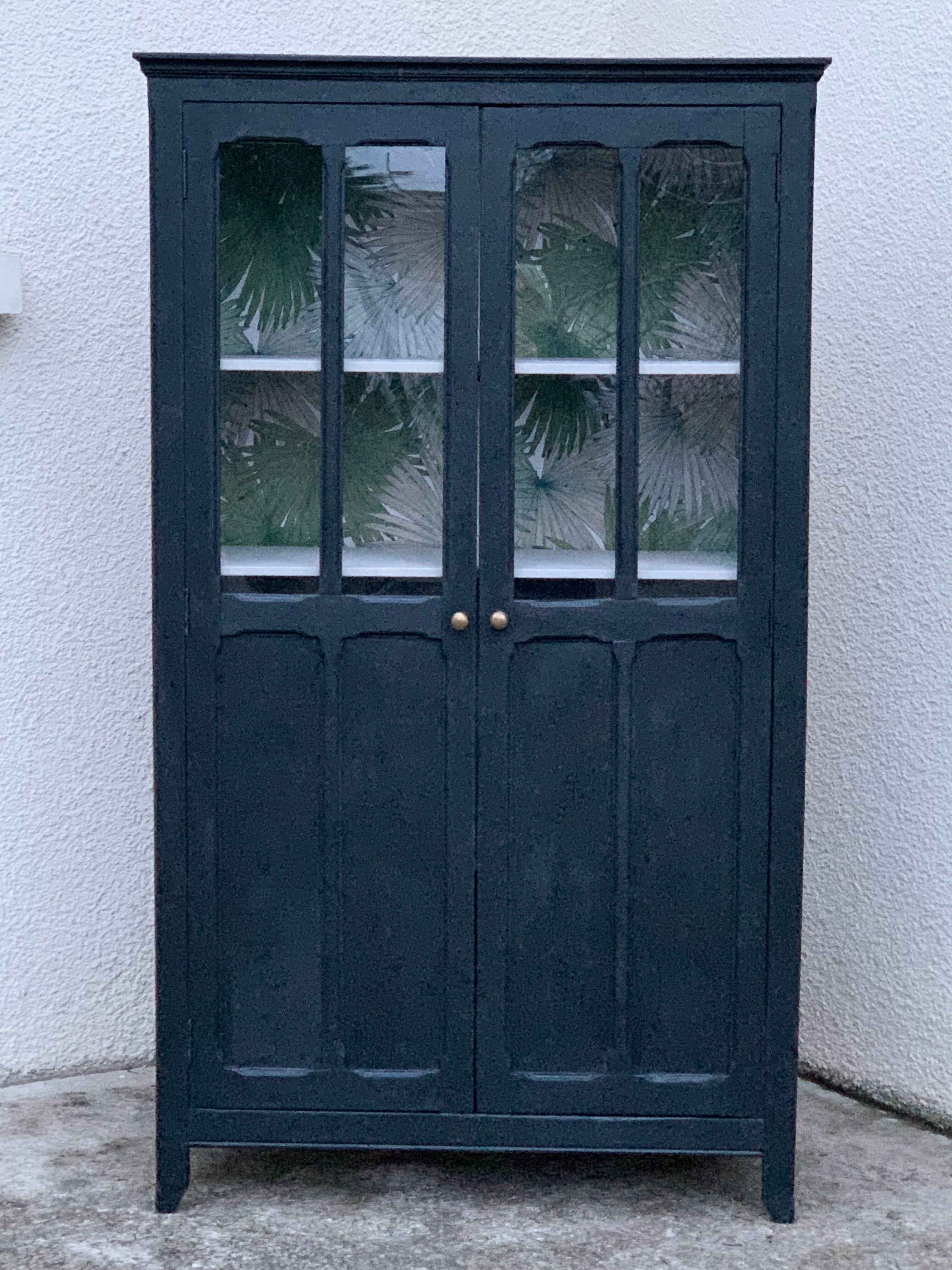 Parisian glazed wardrobe 1940