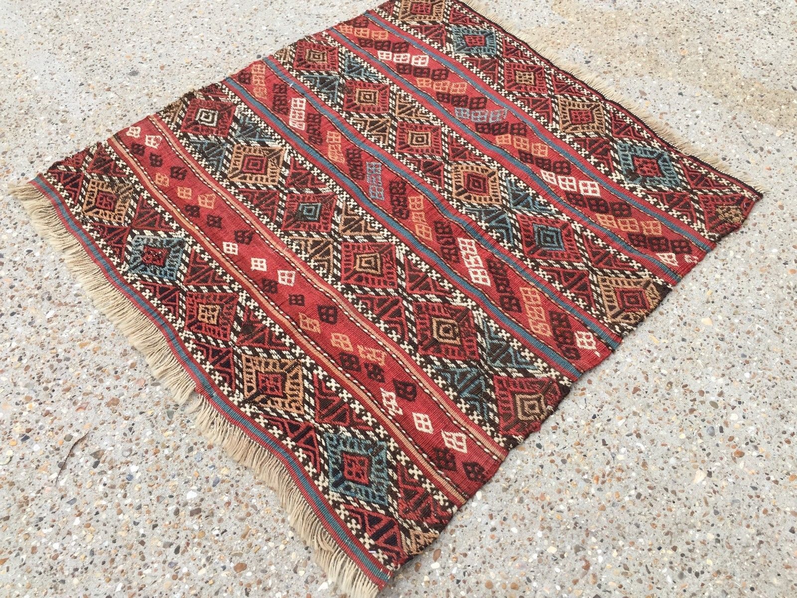 Antique Turkish Kilim Rug shabby vintage old wool country home Kelim 95x93cm