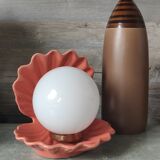 Shell bedside lamp