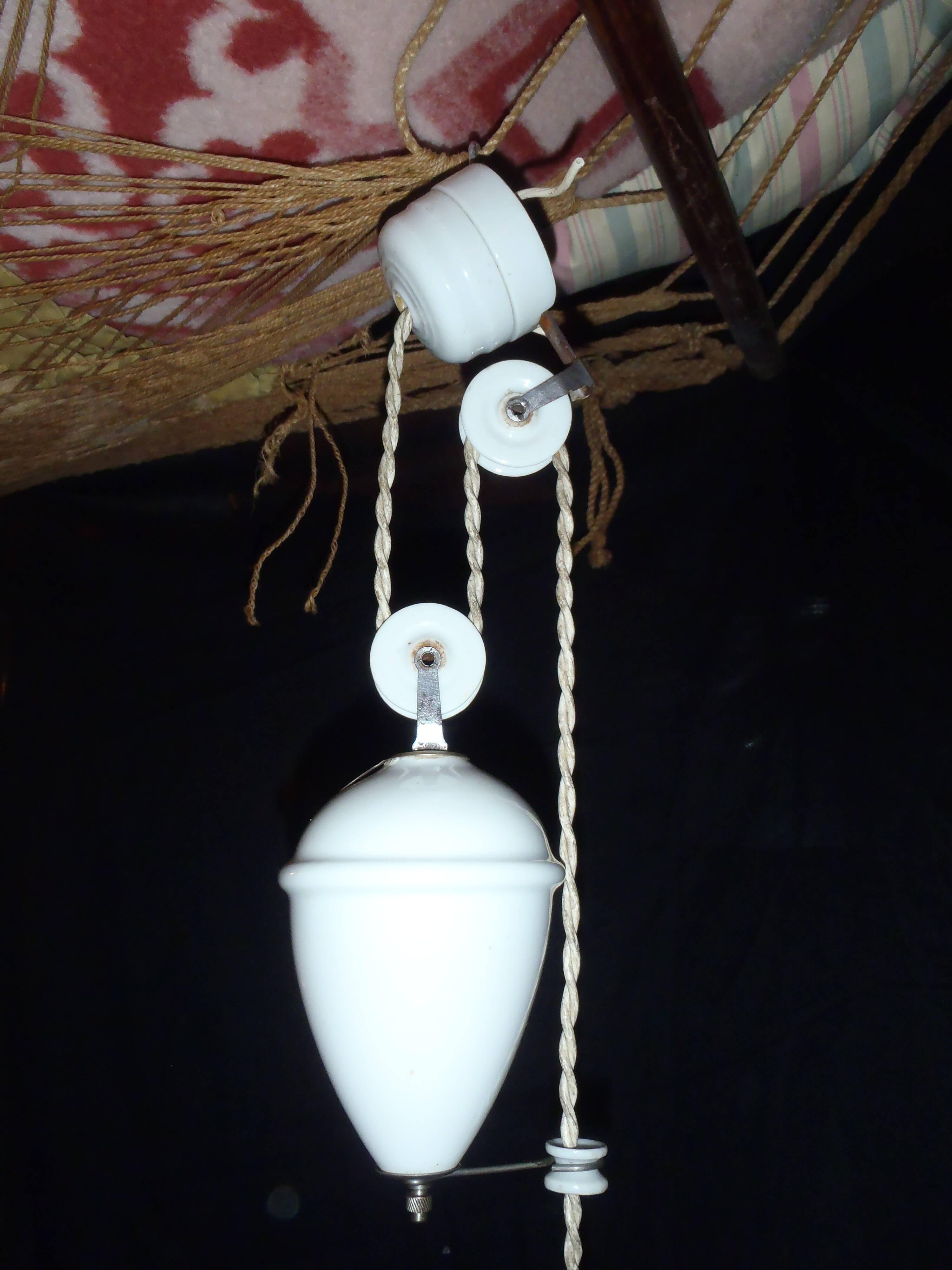 1930s "up and down" suspension