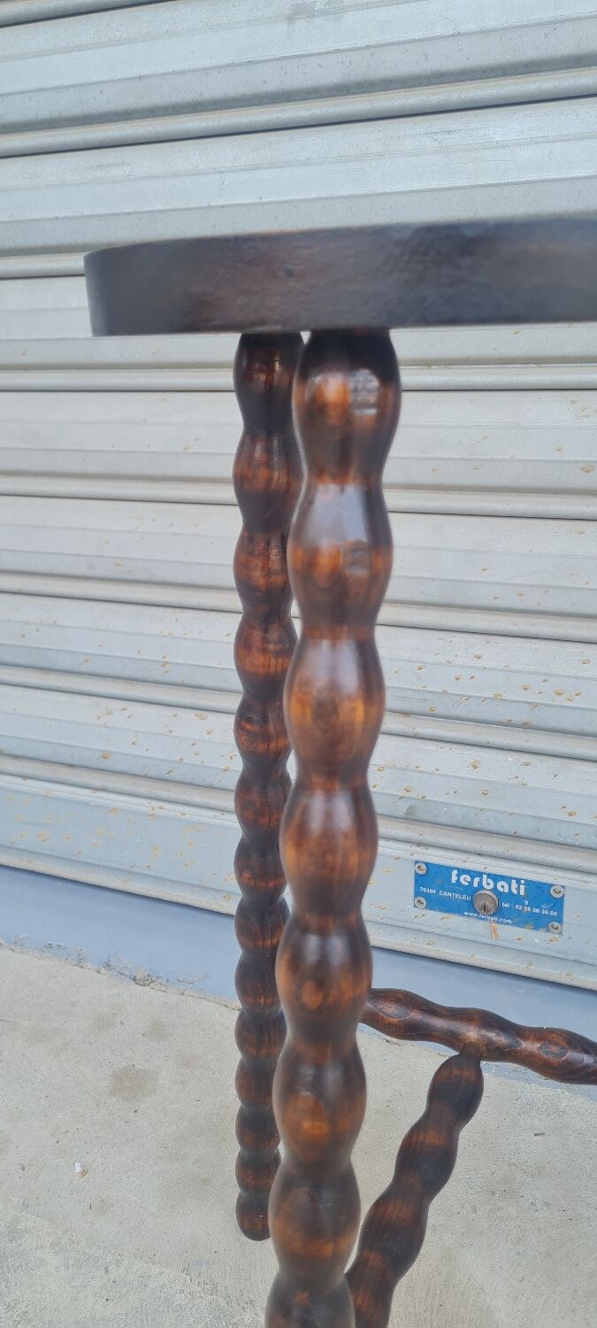 Tripod stool
