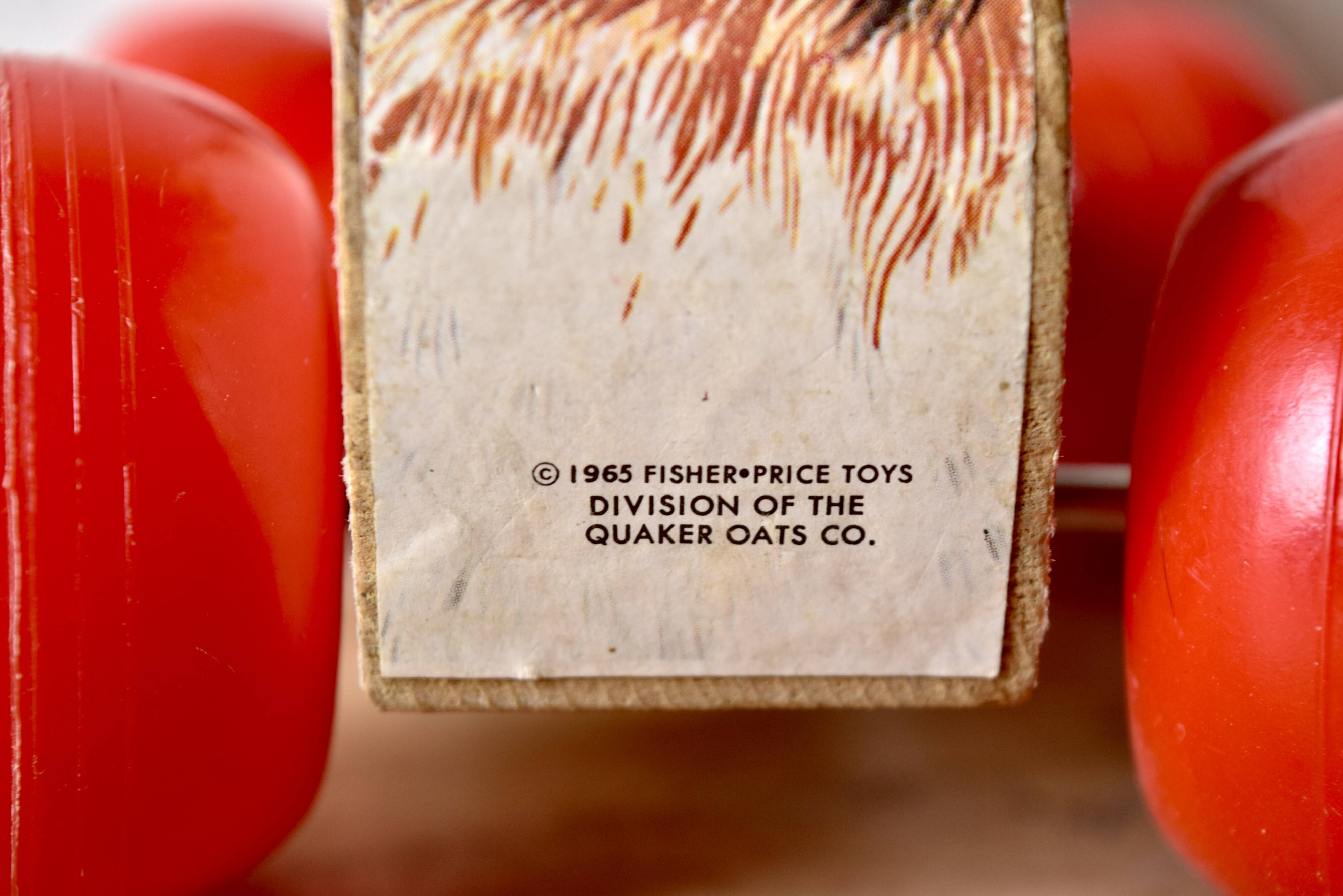 Little Snoopy - old Fisher-Price toy - small wooden dog to drag around - first edition: 1965