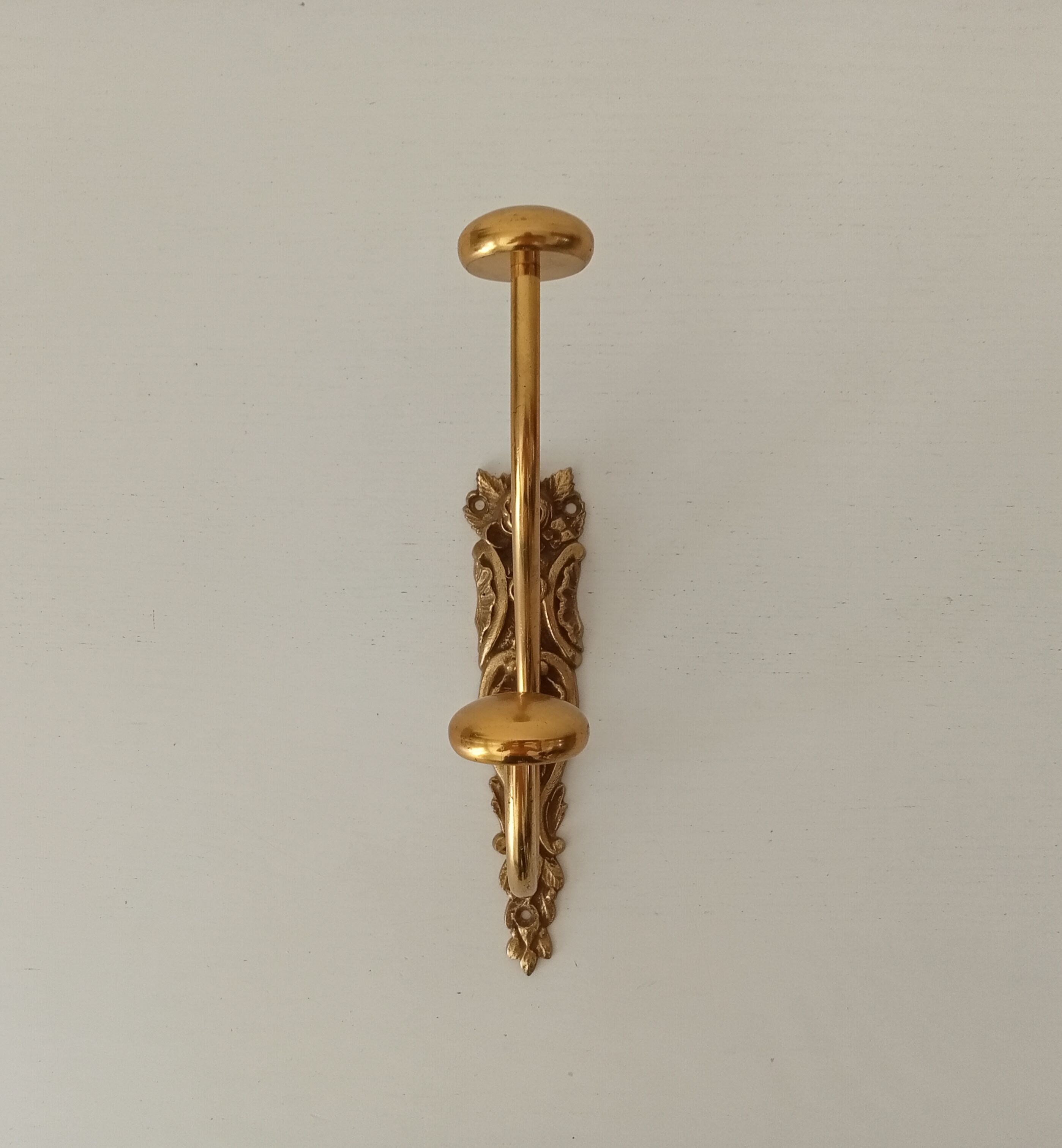 Hook nineteenth in bronze