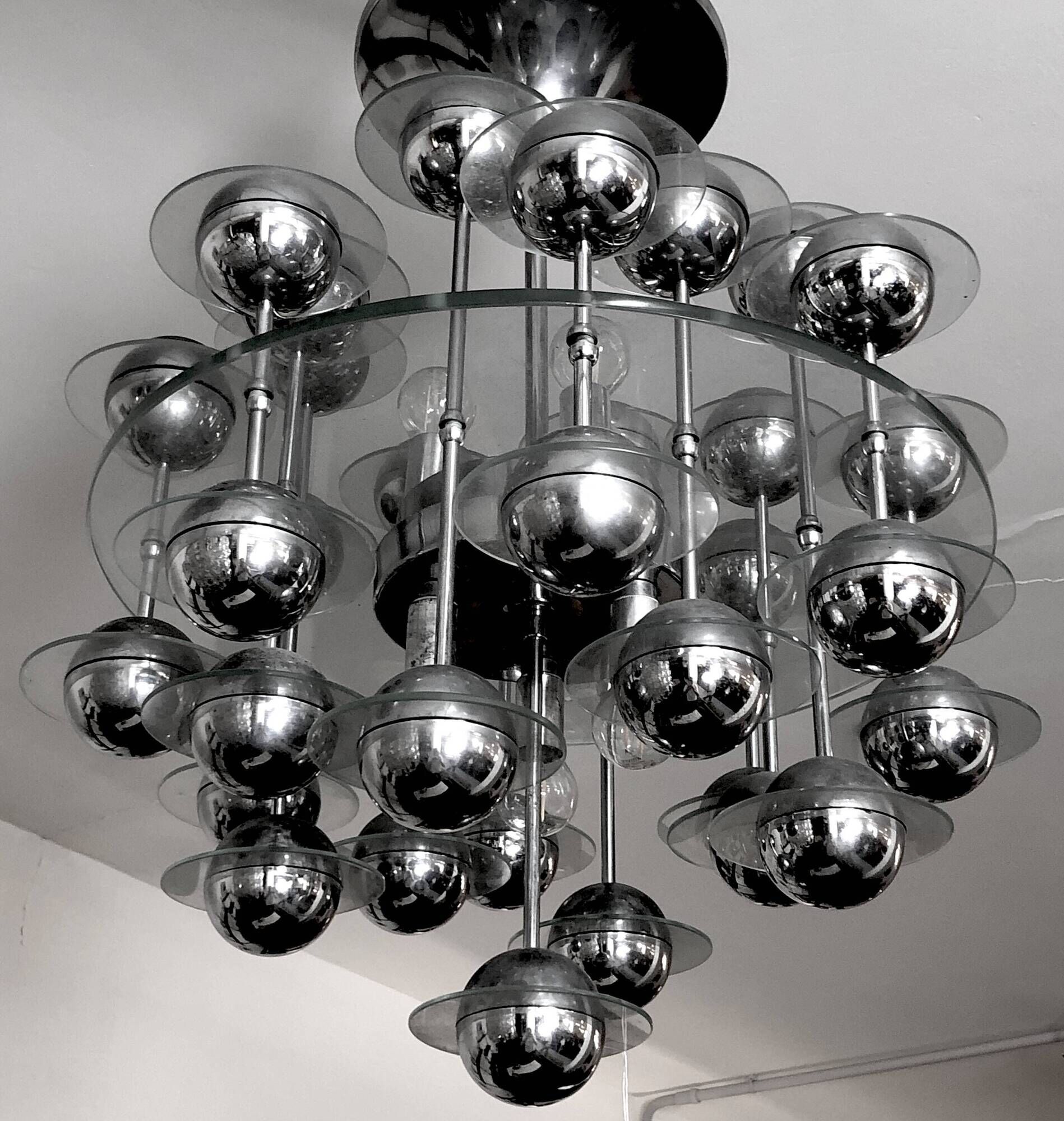 Reggiani, Vintage Italian Space Age Glass and Chrome Chandelier, 1970s
