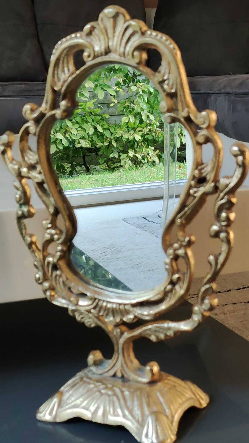 Pivoting Psyche Makeup Mirror. Baroque/Rocaille Style. Bronze. Dim 31 x 20 cm