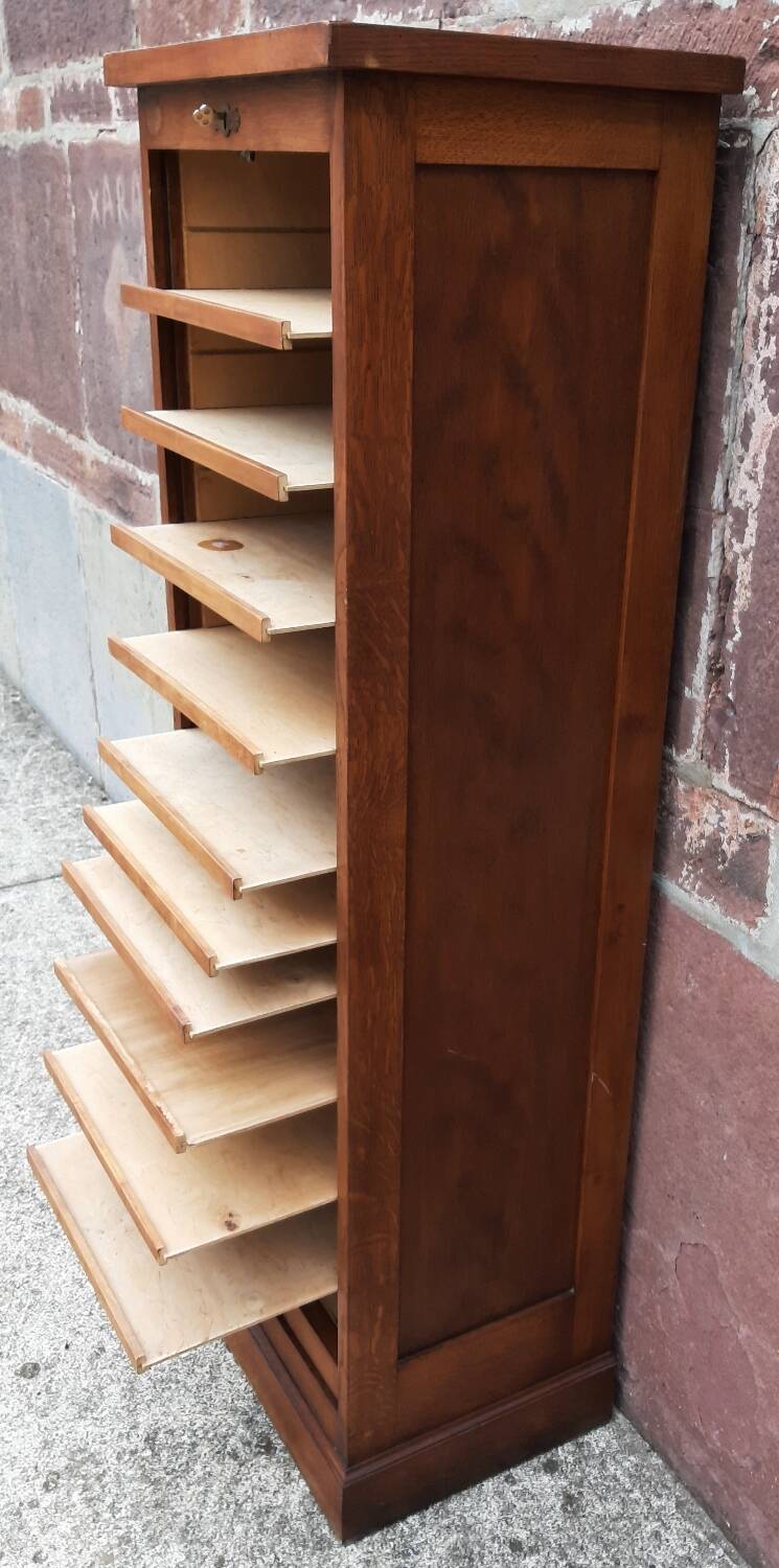 “Star Paris” curtain folder