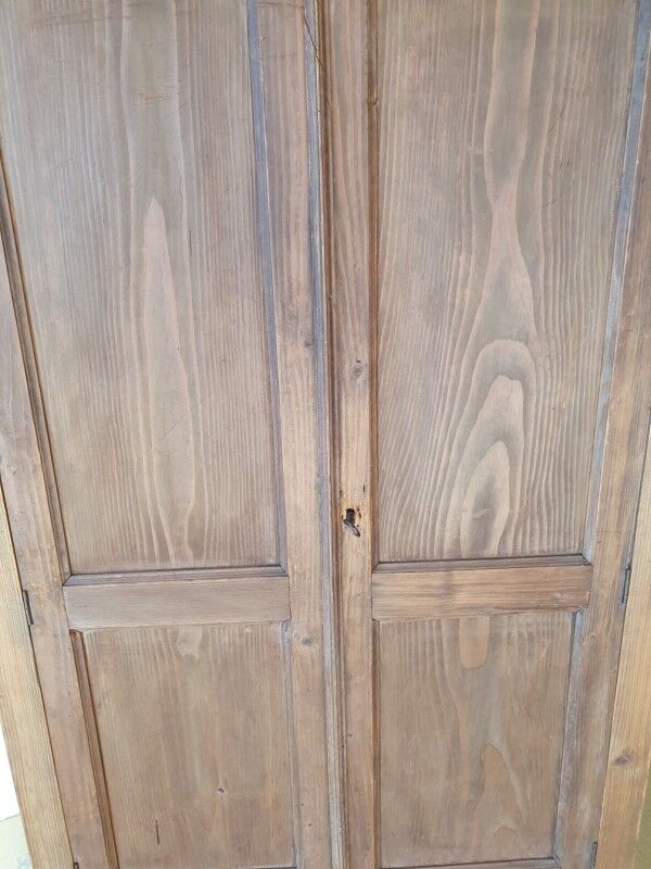 Small Parisian cabinet raw wood