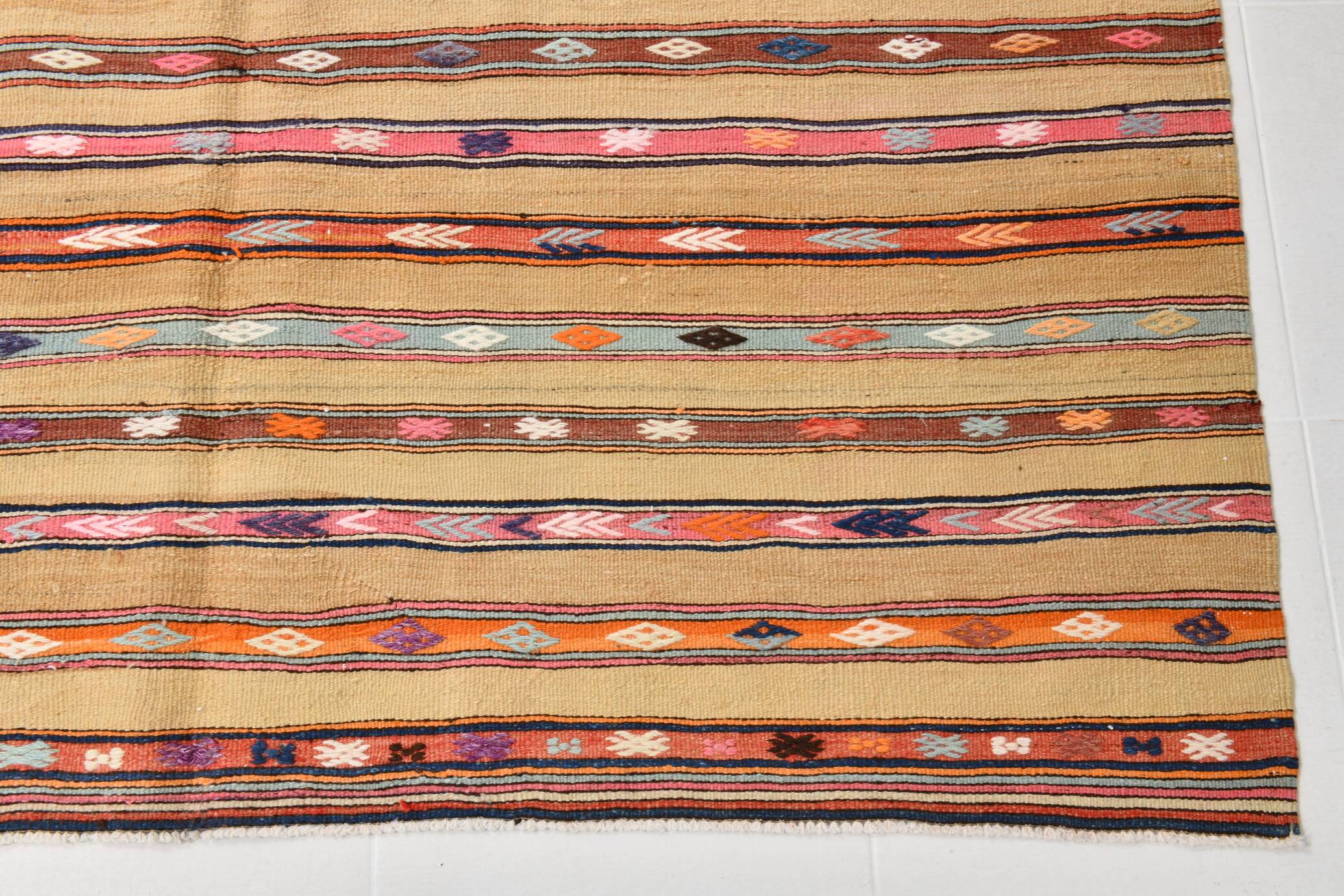 6x8 Khaki & Red Striped Pattern Vintage Kilim Rug, 183x239Cm