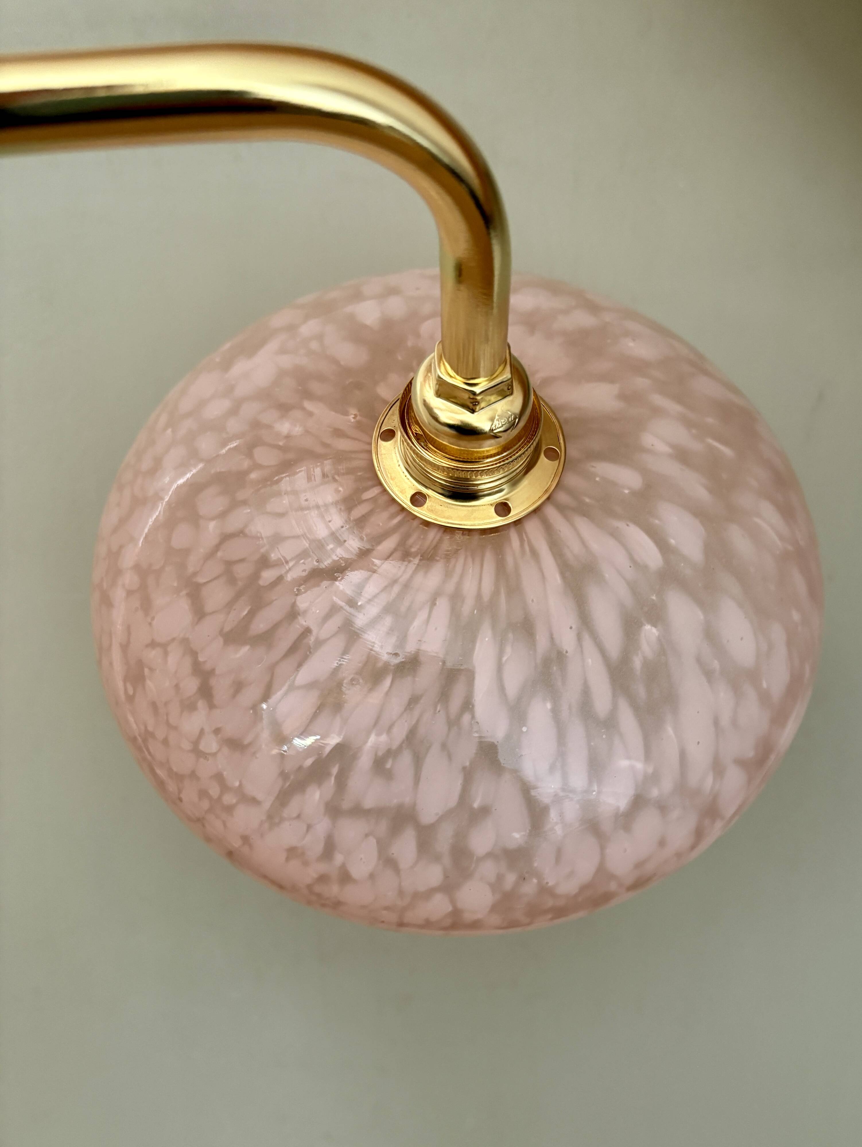 Elbow wall light, vintage glass lampshade from Clichy in pink.
