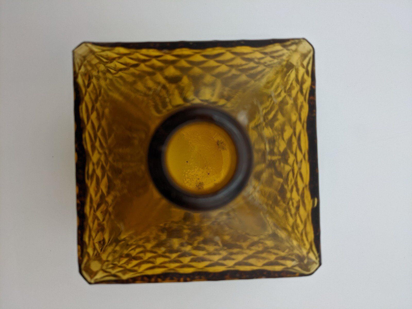 small square carafe, smoked brown