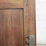 Walnut chest of drawers