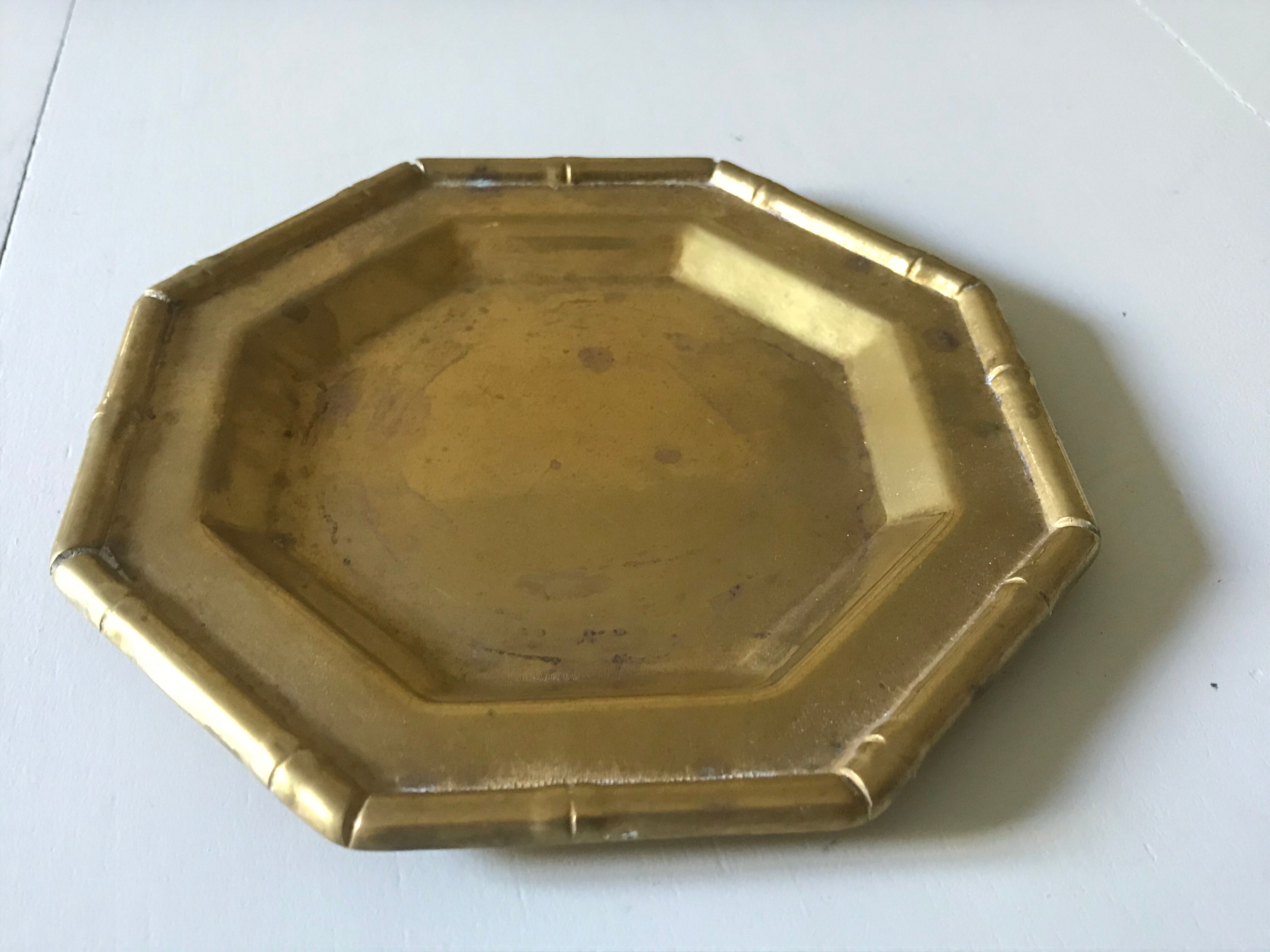 Pair of brass pockets
