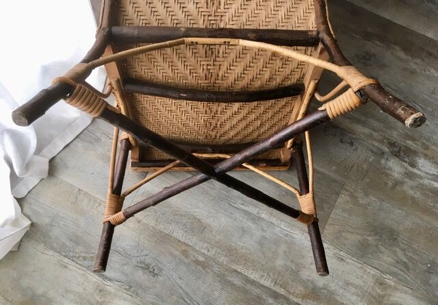 Fauteuil en rotin d'époque