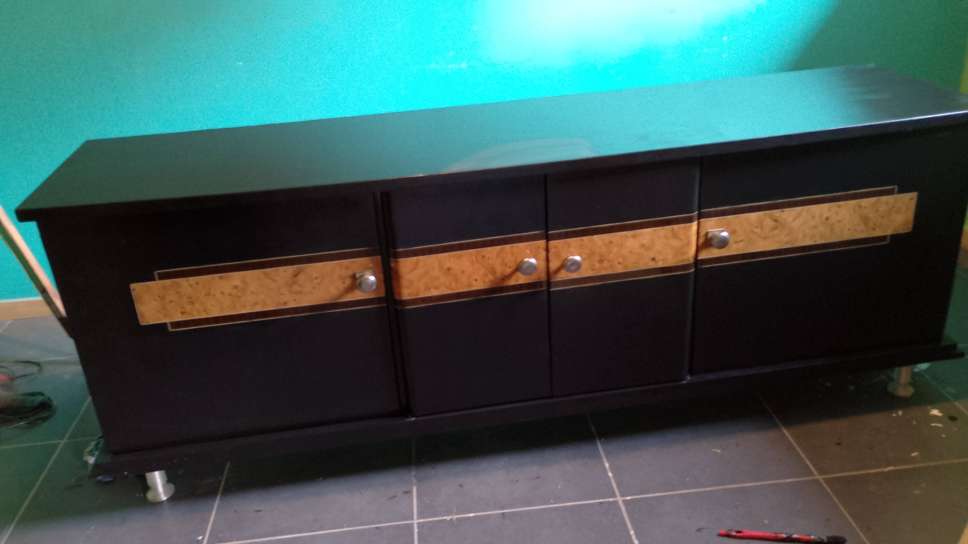 buffet with 4 doors fully restored, keeping its vintage style