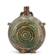 Popular Art shepherd's toad gourd in terracotta